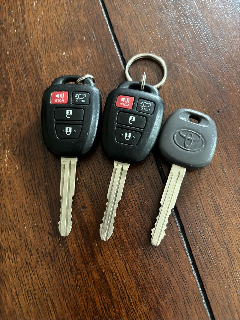 Authentic set of 3 Toyota Car Keys with Remote Button Fob
